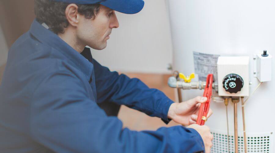 Local water heater installation in Smiths Creek, MI